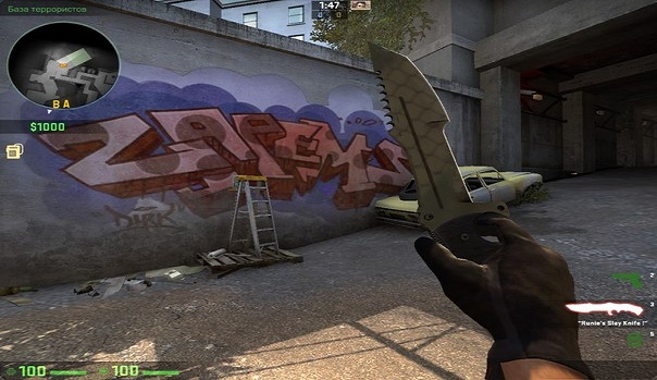 Охотничий нож Африканская сетка в руке